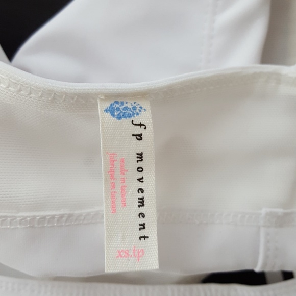 Free people Movement High in the sky bra xs - Picture 3 of 4